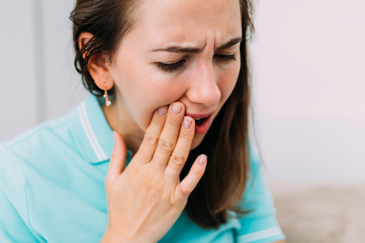 Стоматит: причины и лечение